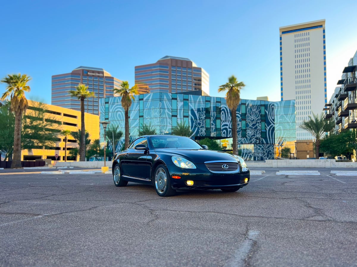 2004 Lexus SC 430 — photo 1