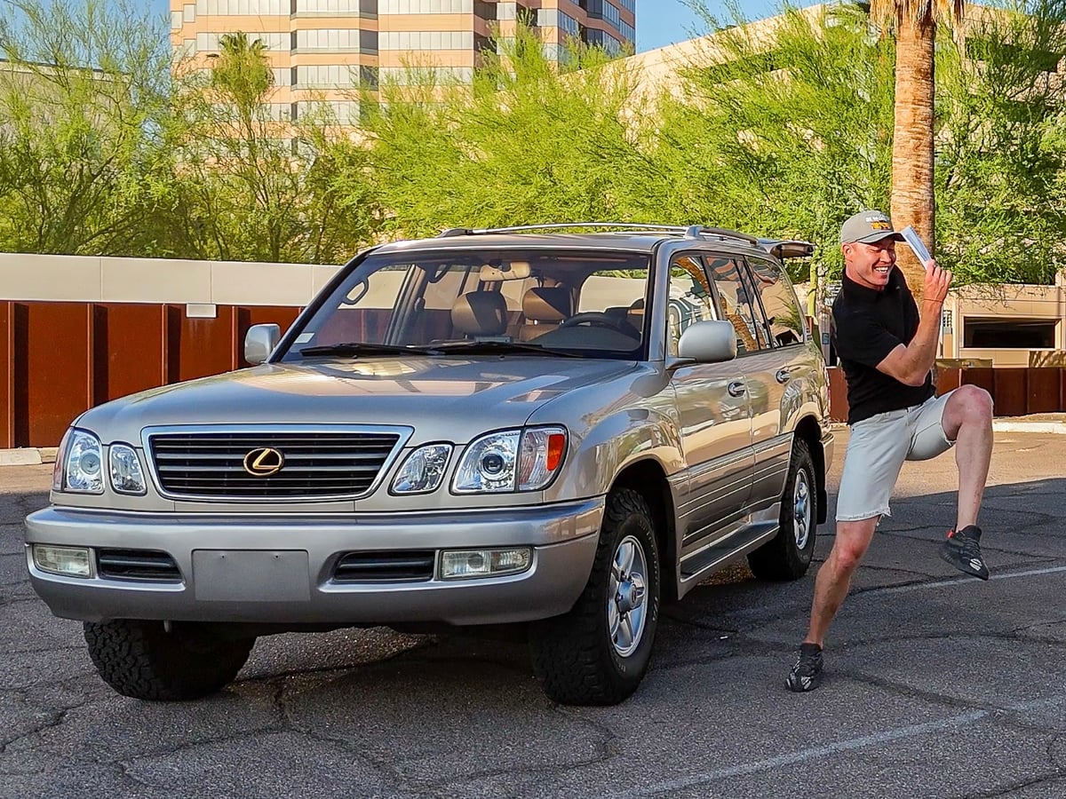 1998 Lexus LX470 — photo 1